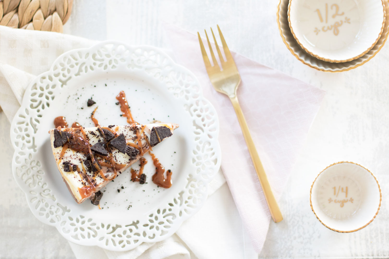 Oreo Caramel Chocolate Swirl Cheesecake - Danielle Connor Blog
