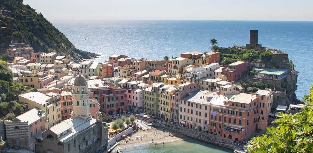 Italian Riviera Travel Guide - Danielle Connor